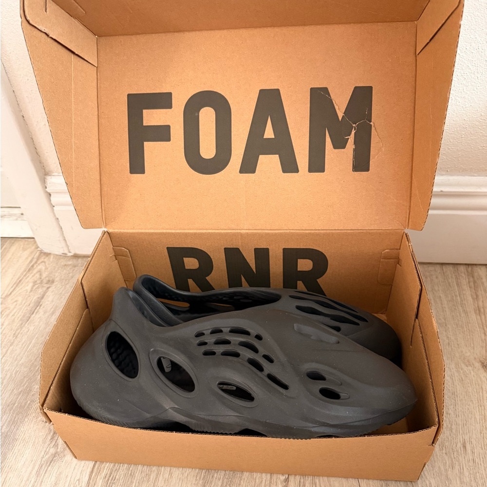 Adidas yeezy Black Foam Runners - Picture 2 of 2
